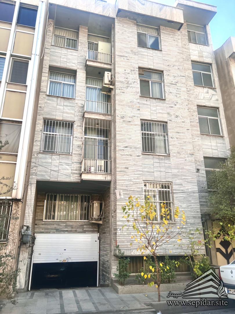 750متر مستغلات