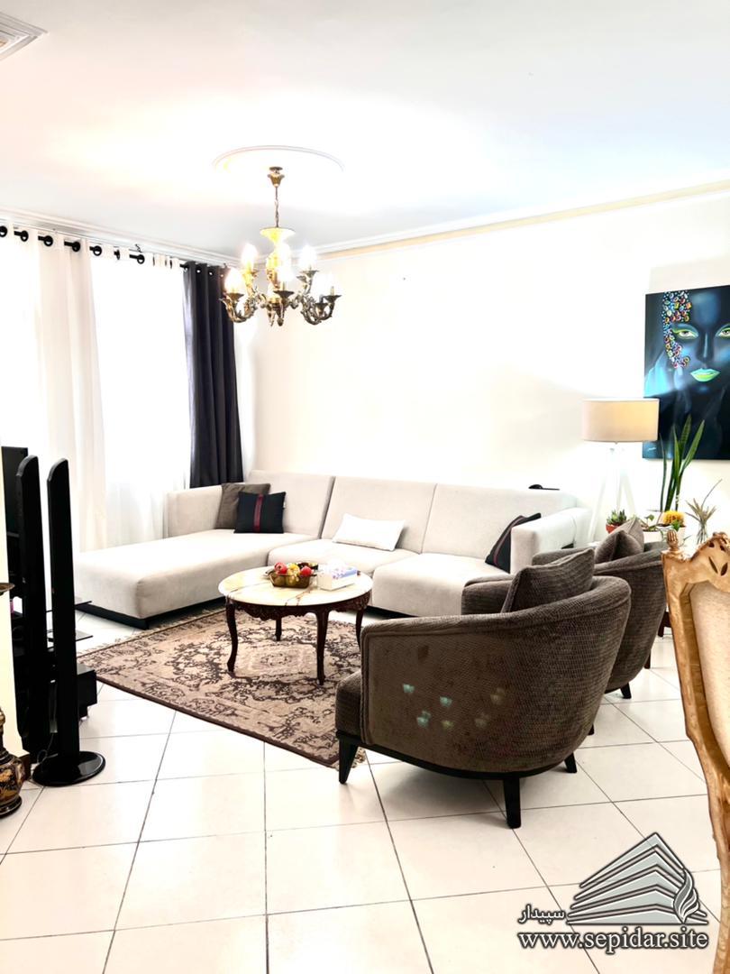 750متر مستغلات