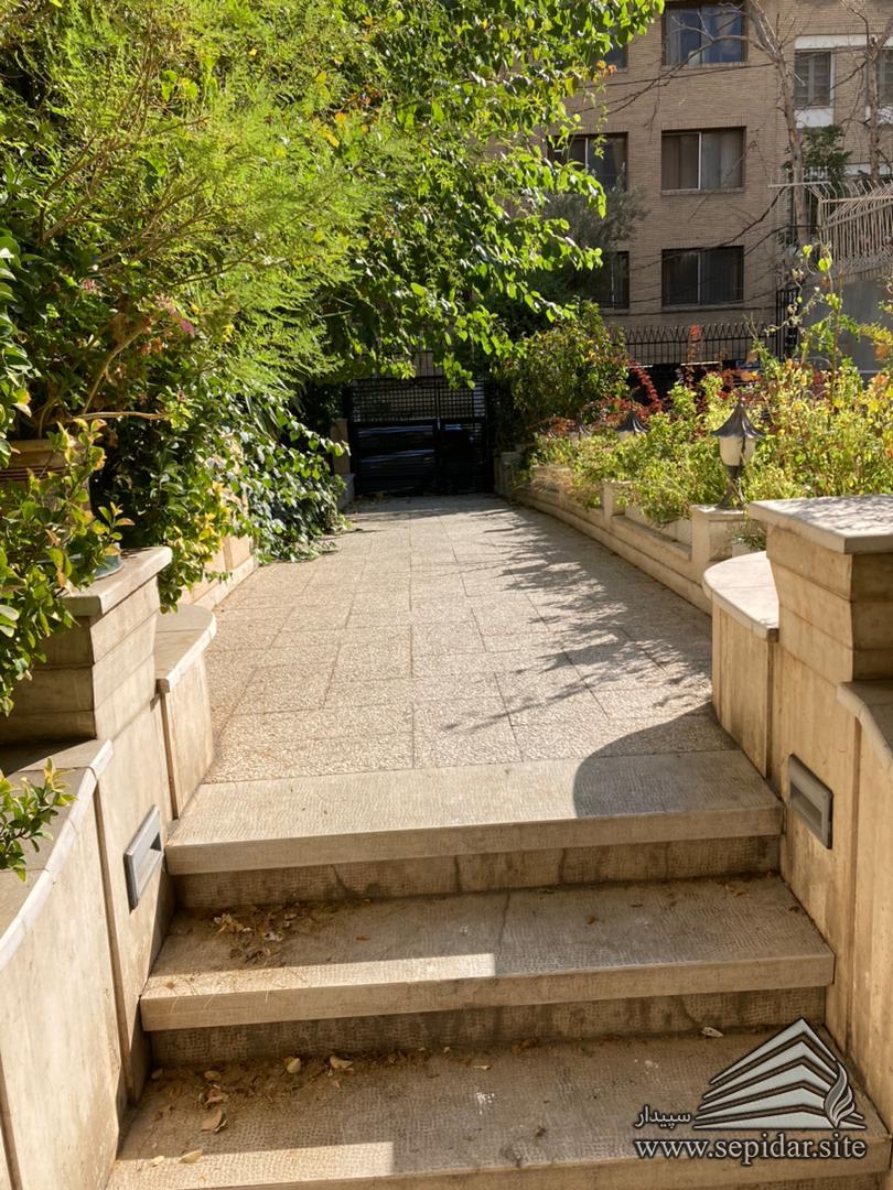 آپارتمان 152 متر / تکواحدی / سرافراز