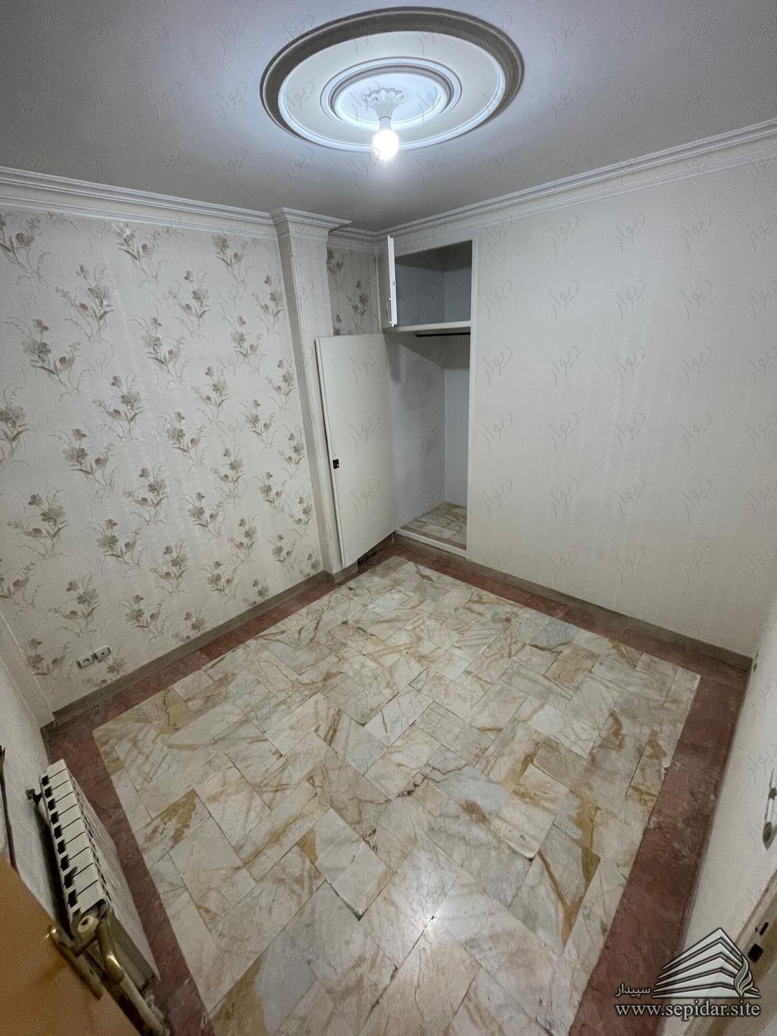 ۸۰ متری دوخوابه فول امکانات