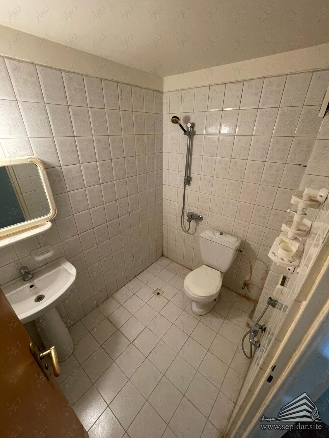 ۸۰ متری دوخوابه فول امکانات