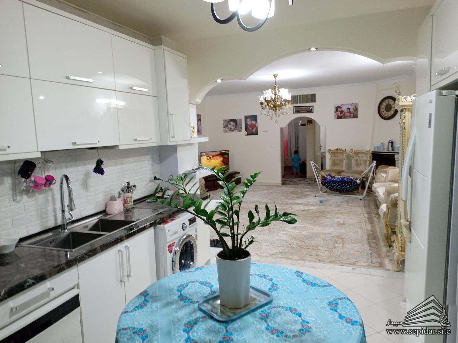 فروش آپارتمان 90 متری / خیابان دماوند ، اشراقی