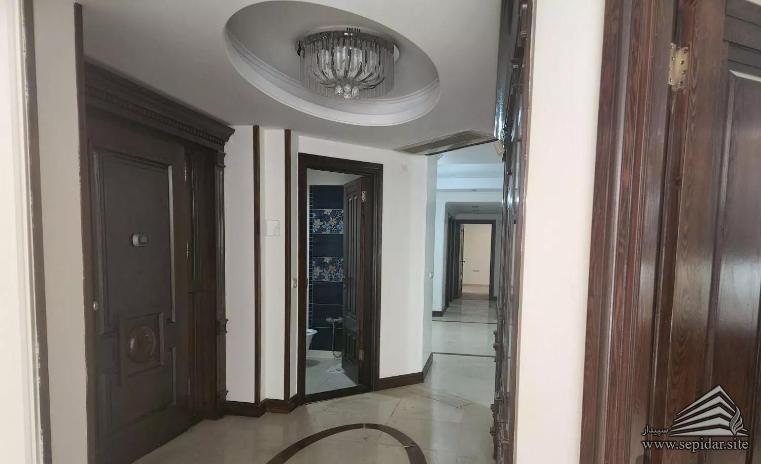 آپارتمان 245 متر سه خواب