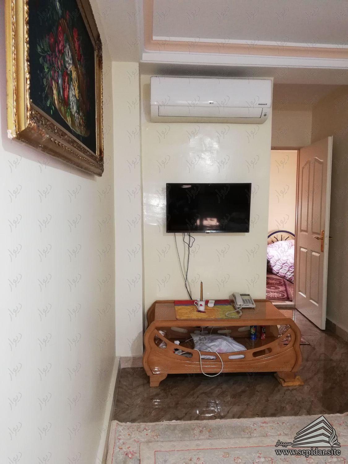 61 متر دو خواب