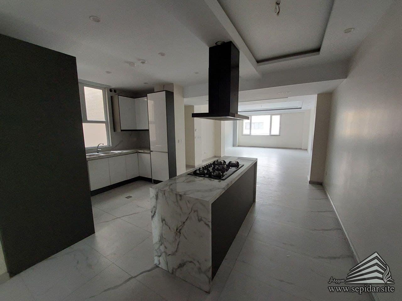 نوساز 131 متر / قائم مقام