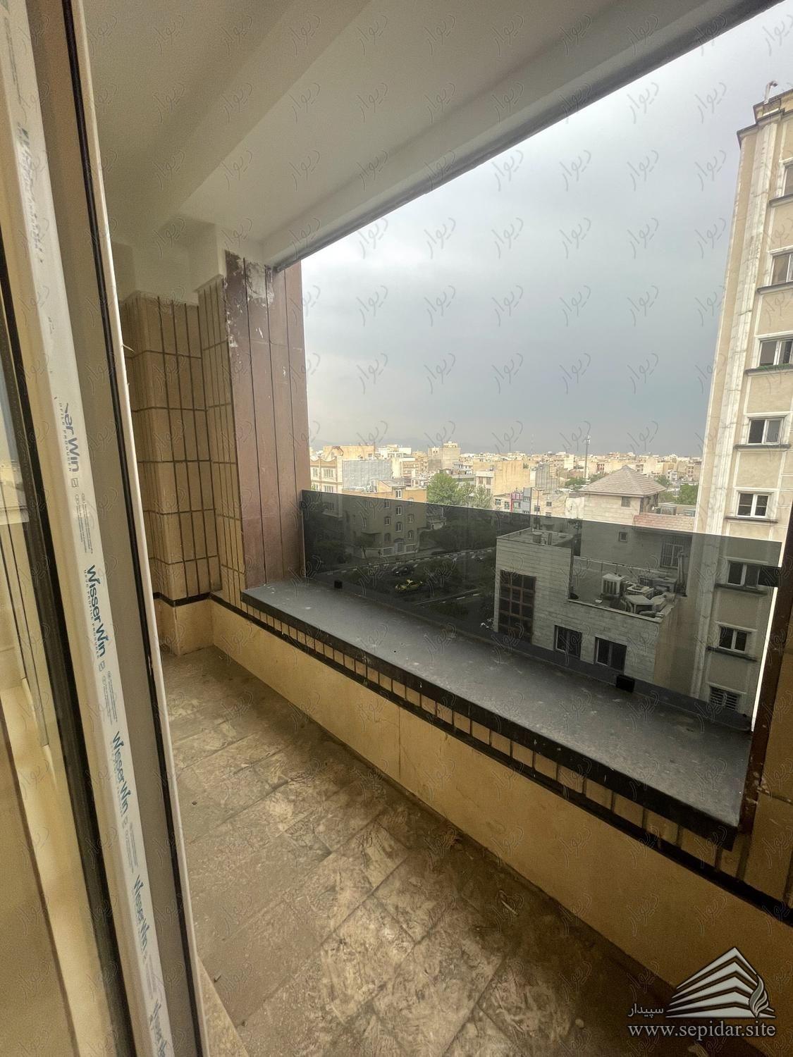 آپارتمان ۱۰۵ متر، ۲ خواب، فول