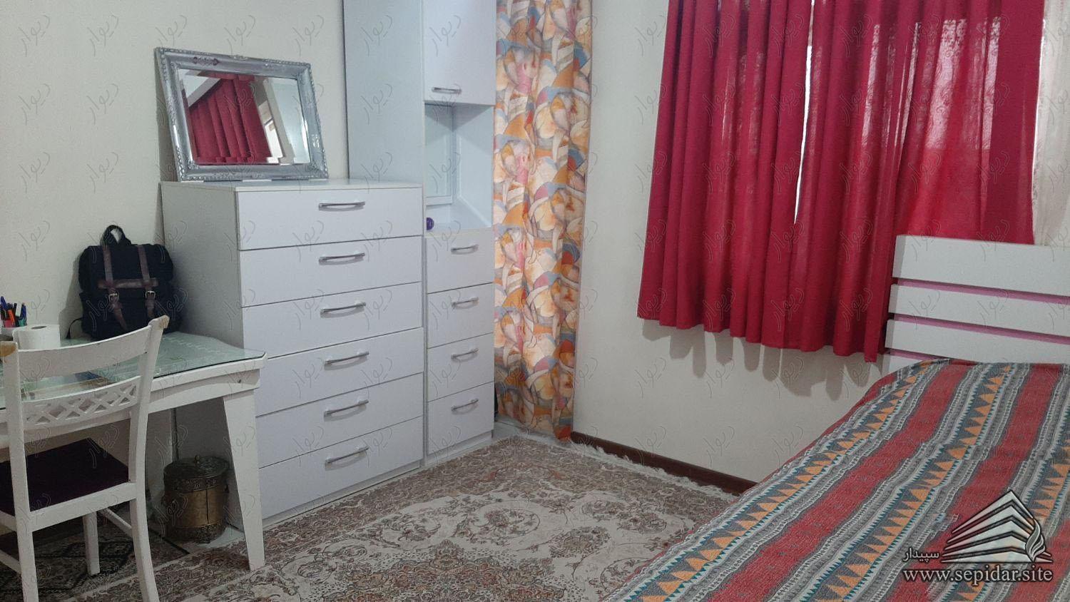 دو خوابه 94 متری / حقوقی