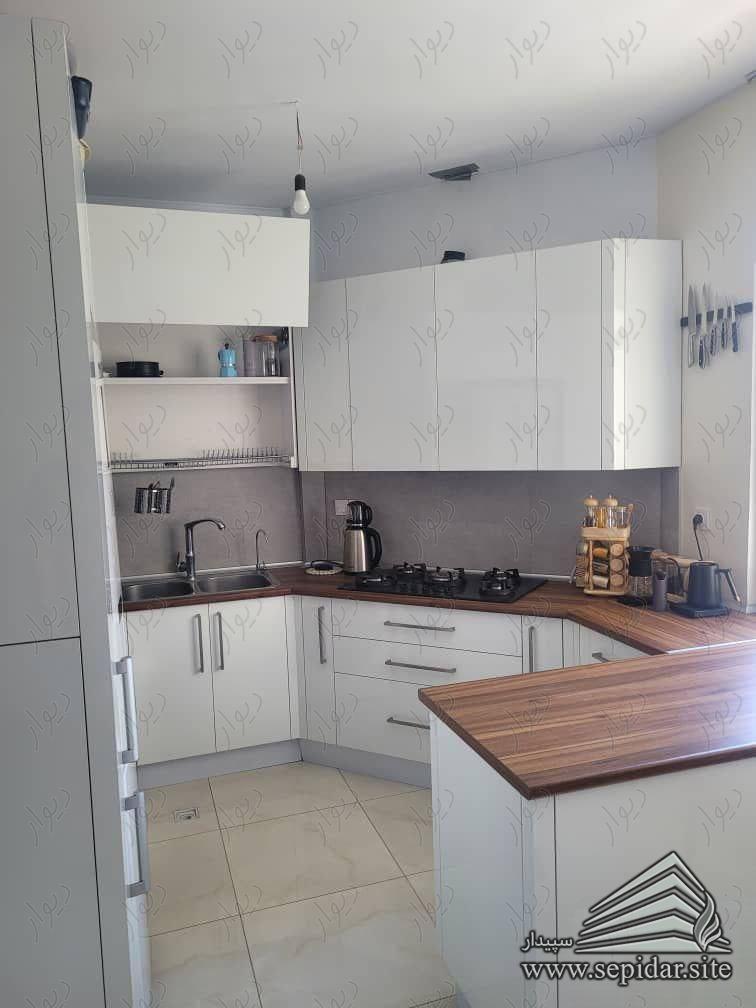 دو خوابه 72 متری پارکینگ دار