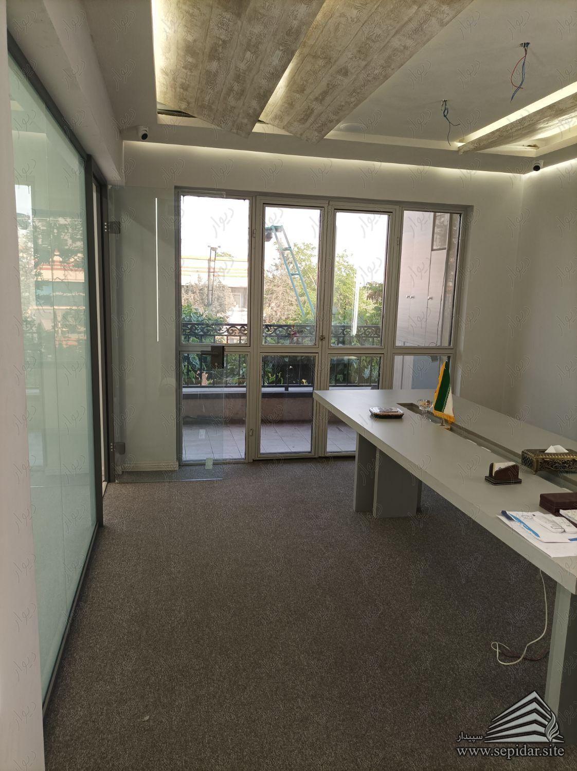 آپارتمان 102 متری