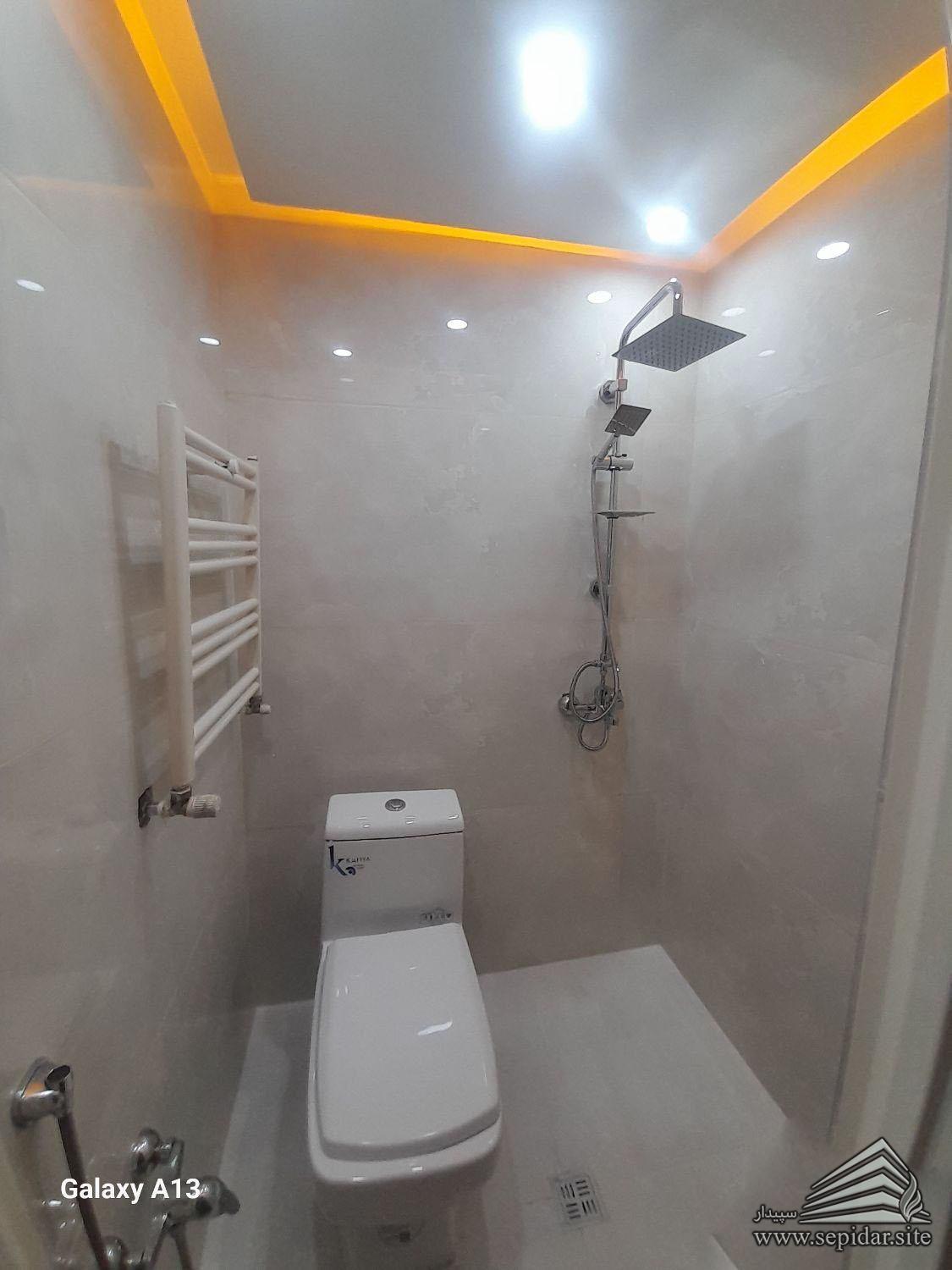 دو خواب 72 متری / خواجه نظام