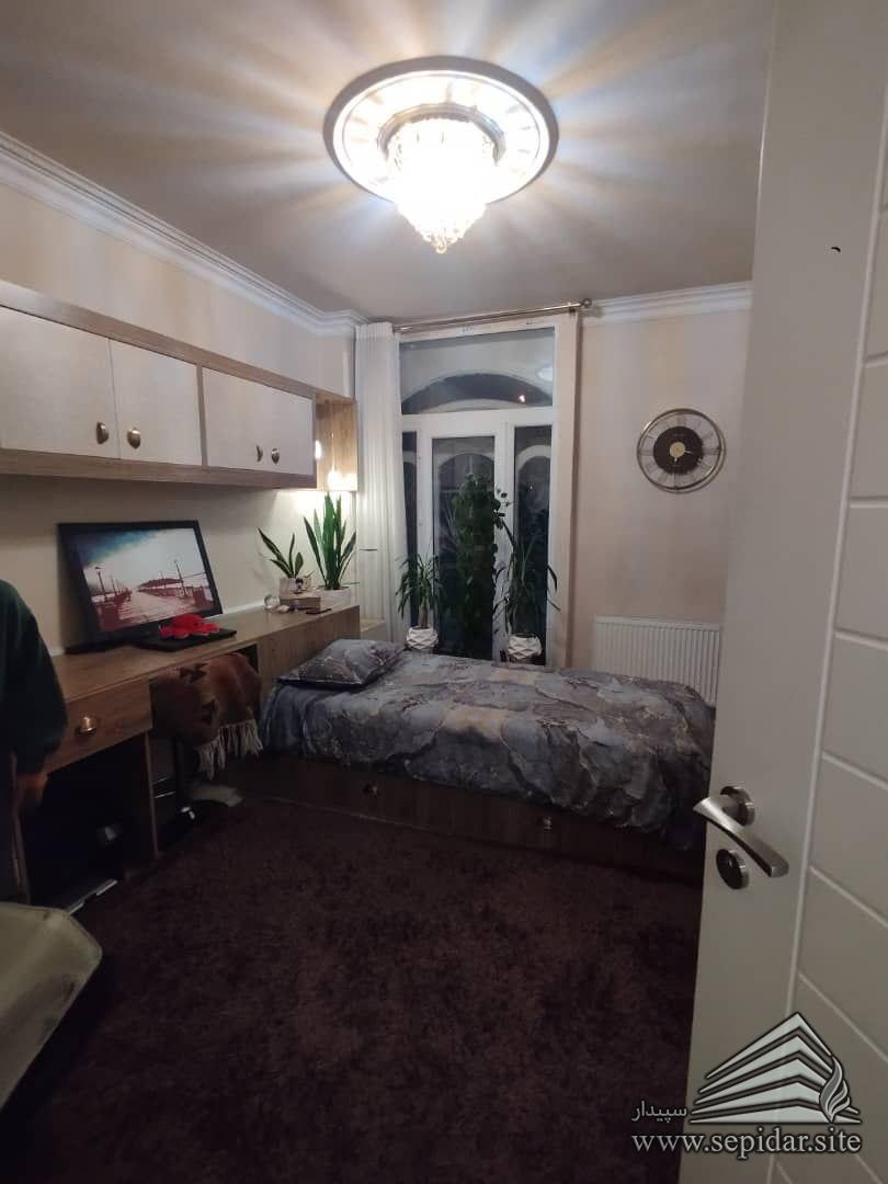 سه خواب 131 متر / گیشا