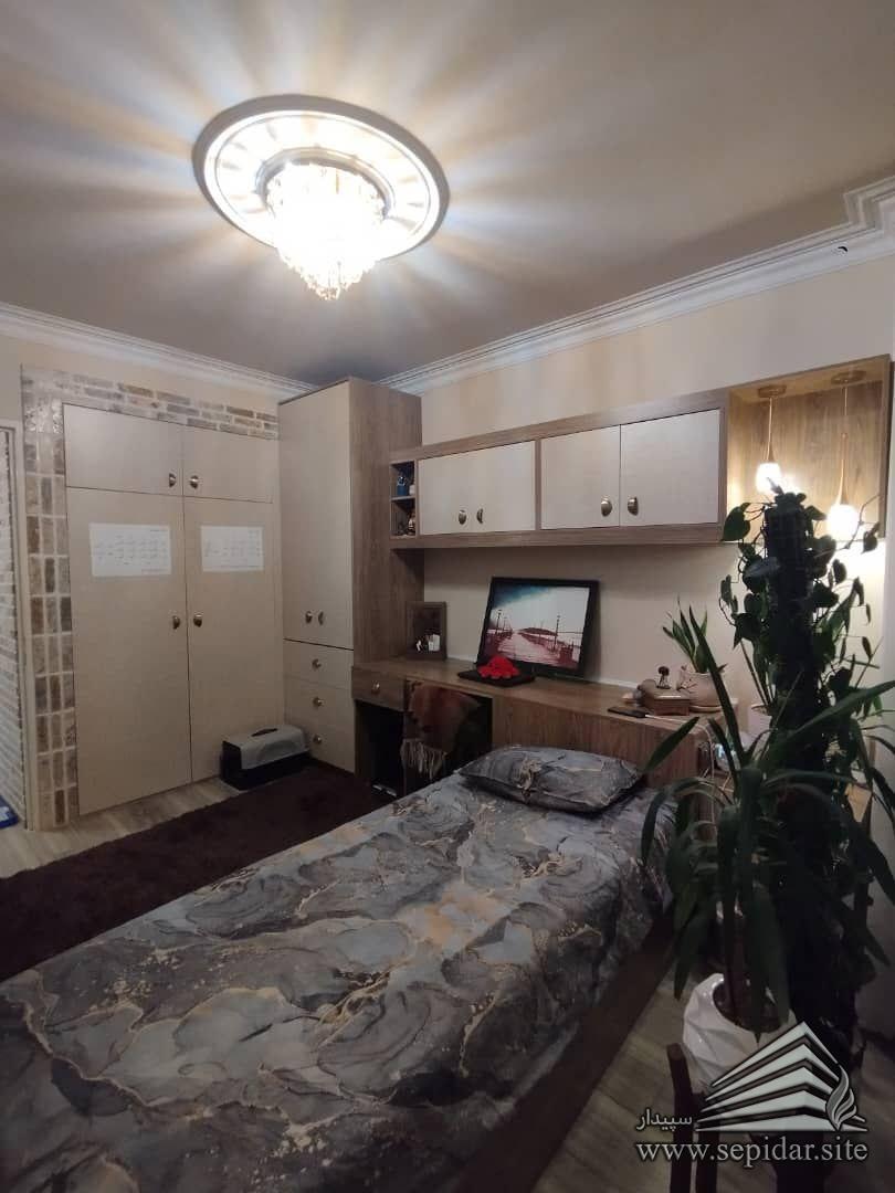 سه خواب 131 متر / گیشا