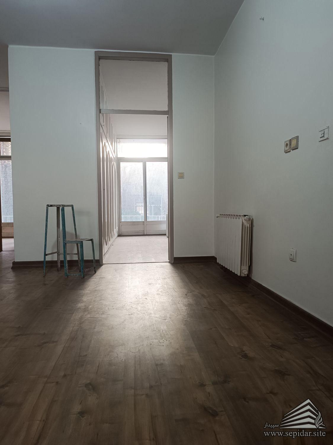 دو خواب 130 متر / معلم