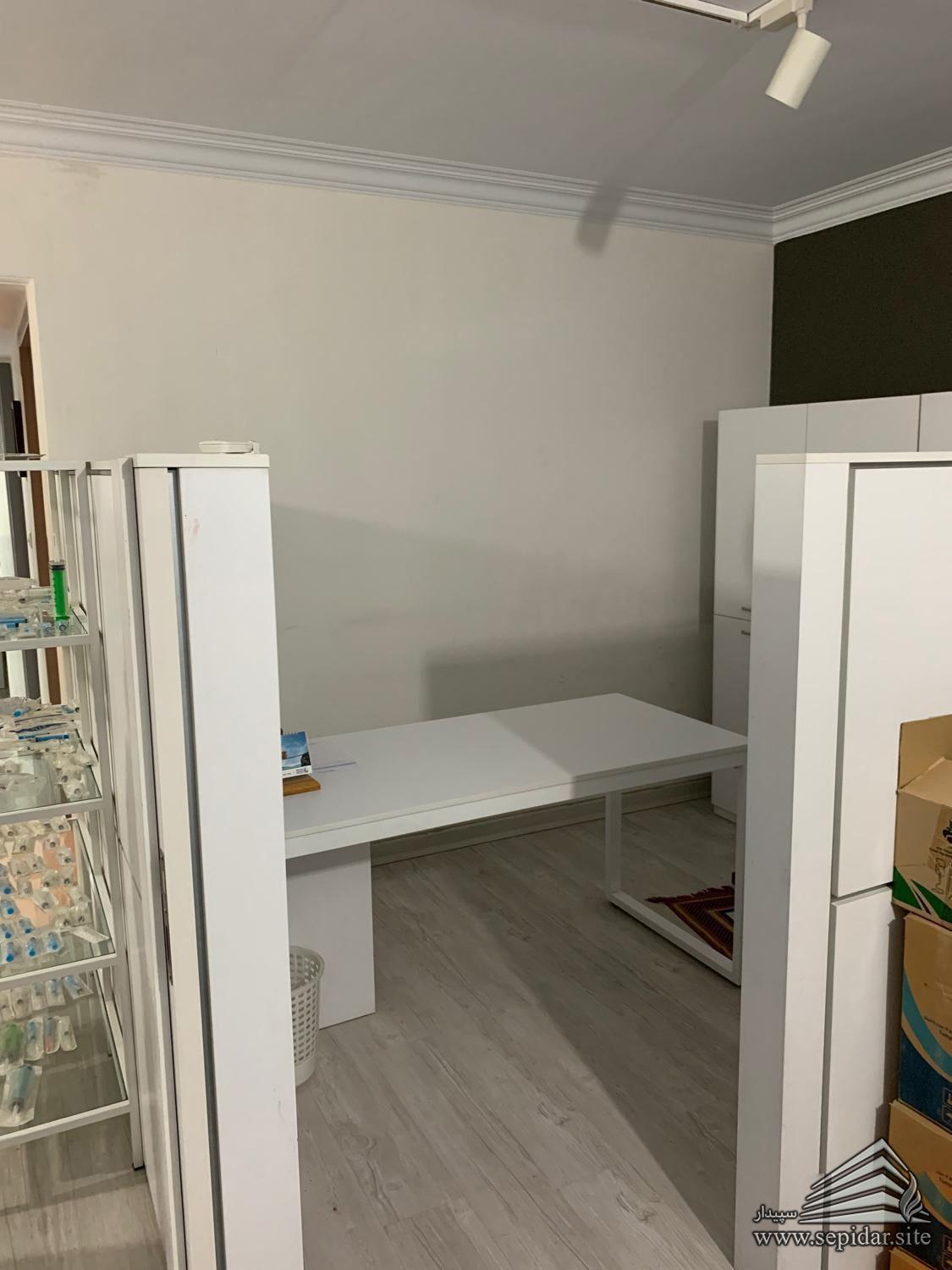 اداری 90 متر / شریعتی ، ملک