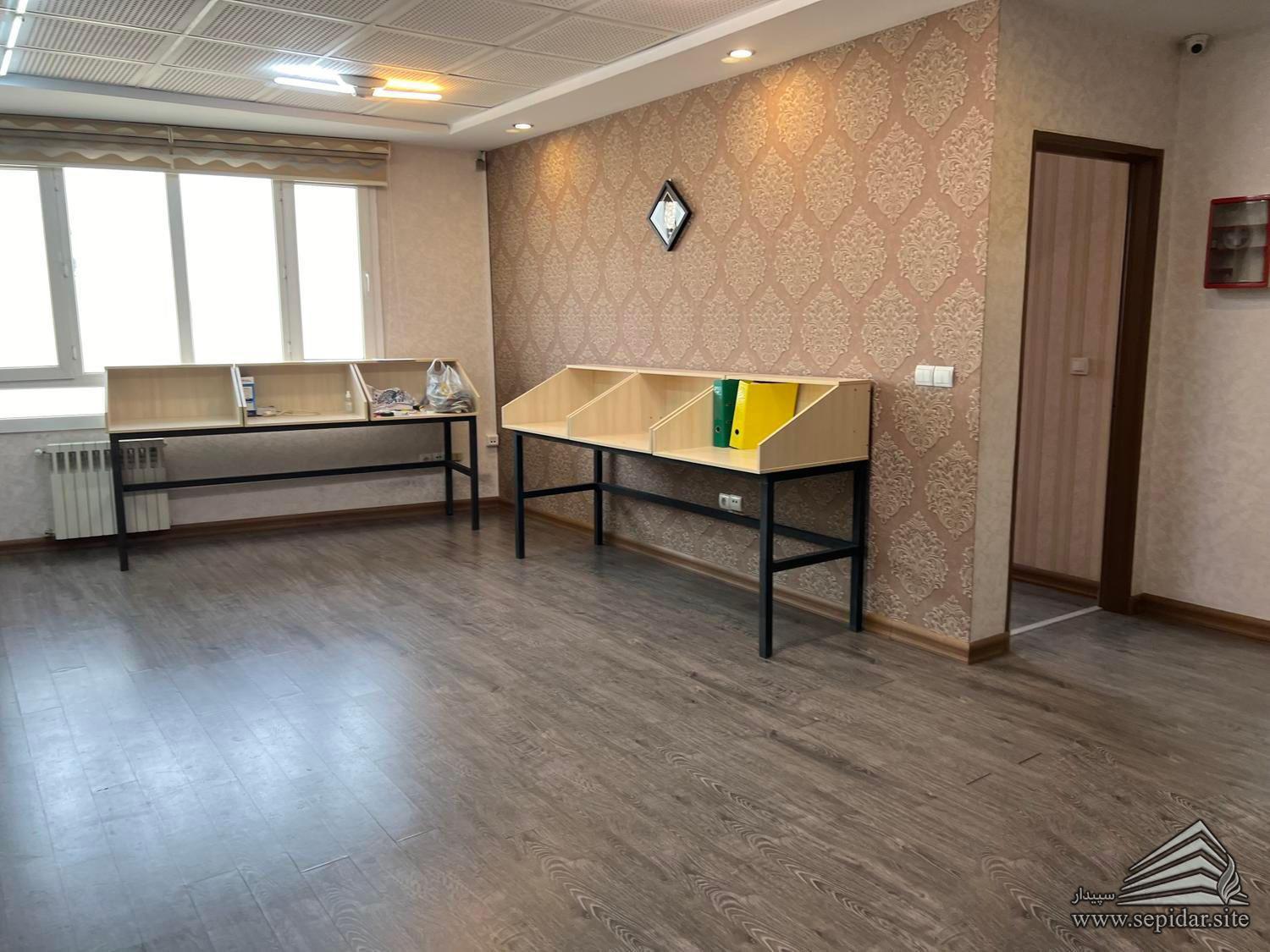 اداری 101 متر / ملایری پور