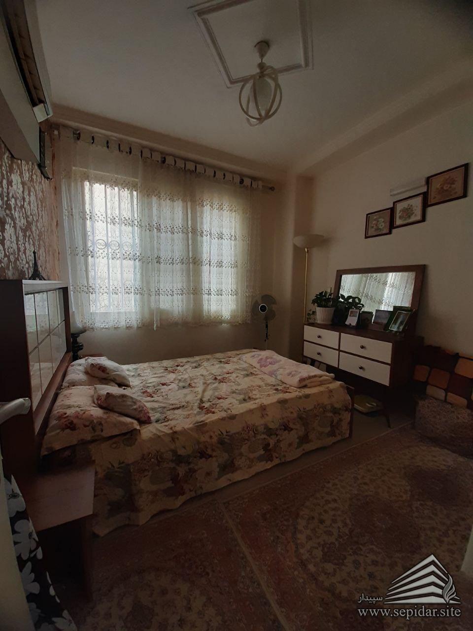 دو خوابه 72 متری / پاسداران