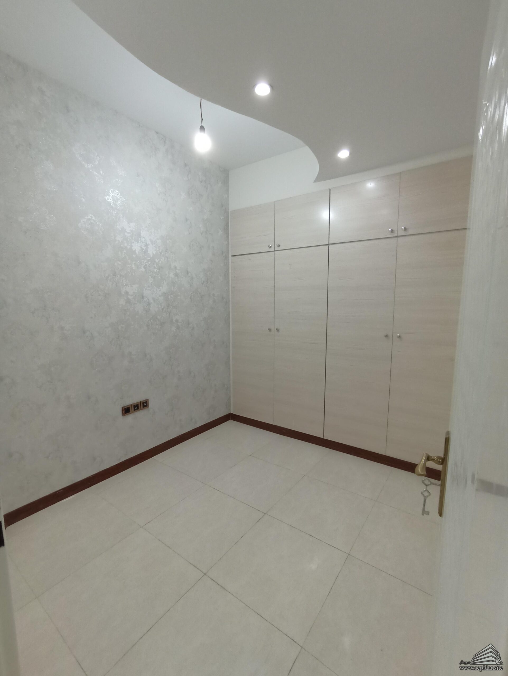 124 متر، 3خواب، نوساز، شهرک صدف