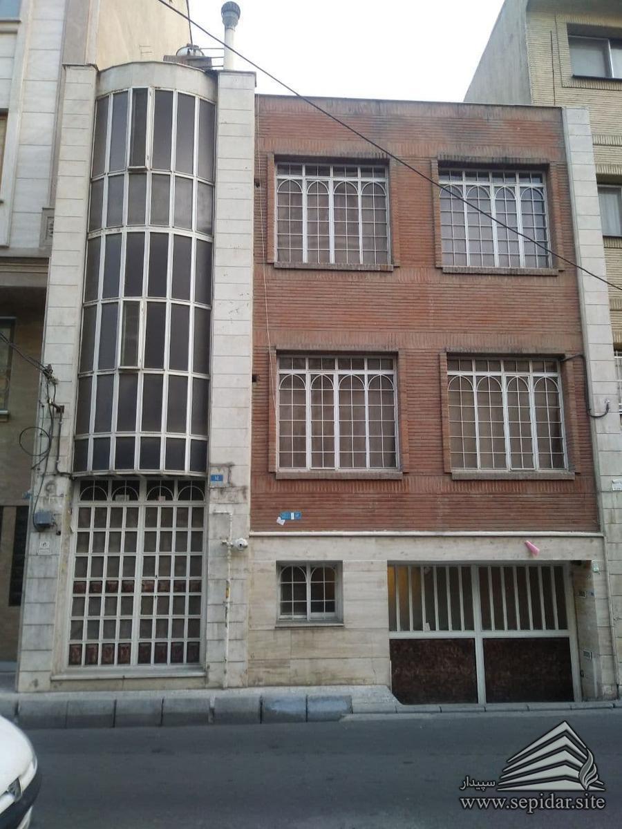 مستغلات کلنگی / نیلوفر