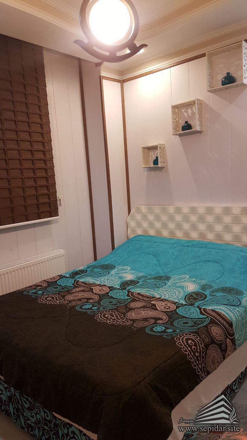 دو خوابه 83 متری / معلم