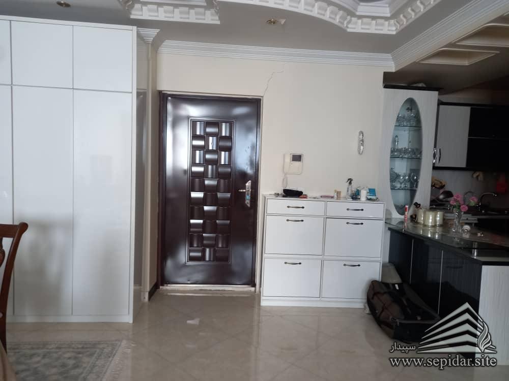 رهن و اجاره آپارتمان 100 متری در مطهری