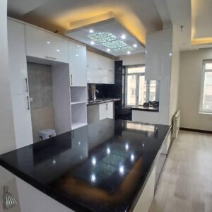 فروش 125 متری خیابان مطهری نوساز