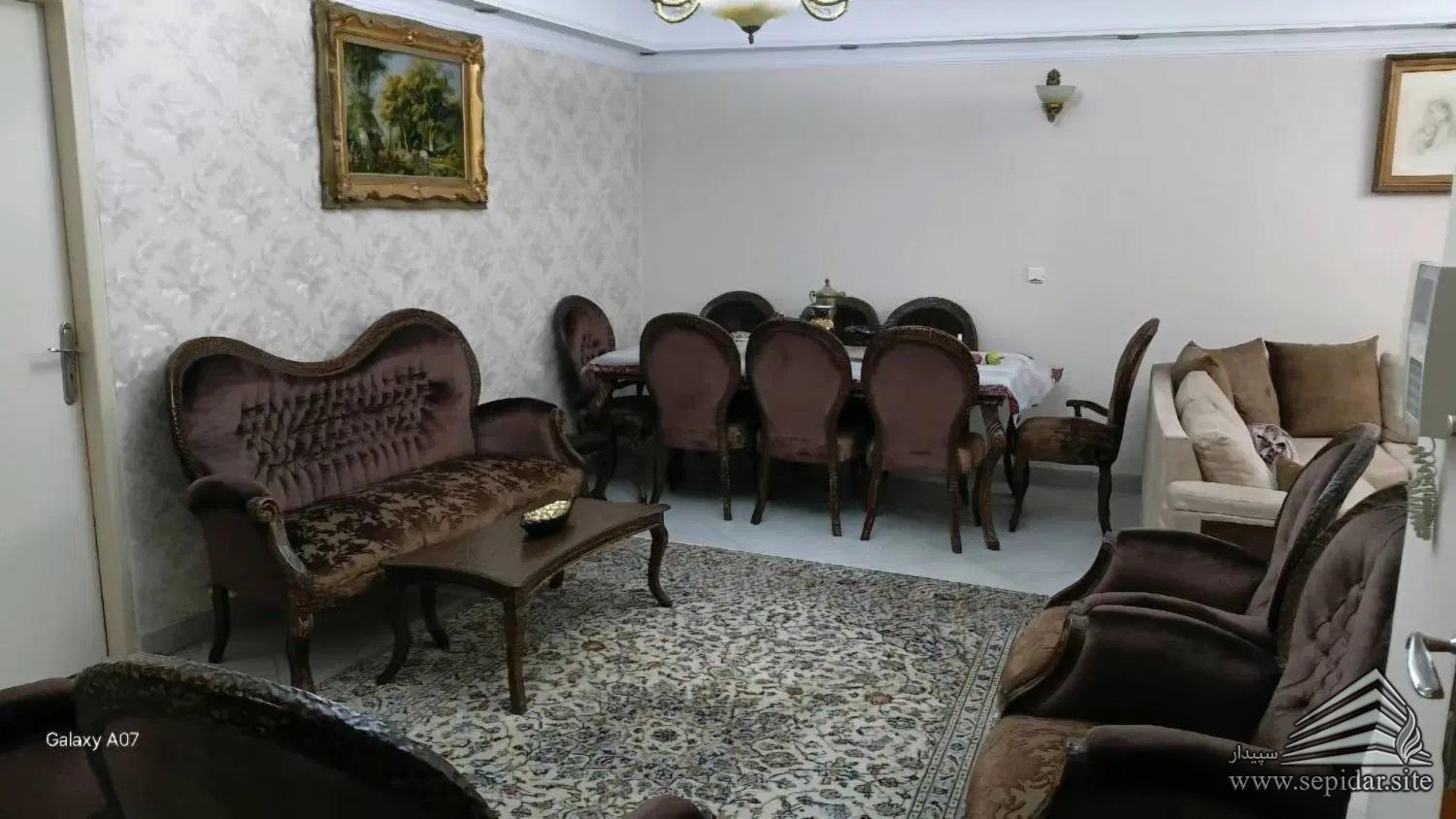 92 متر فول امکانات کریم‌خان | 2 خواب | پارکینگ | آسانسور | سند تک‌برگ